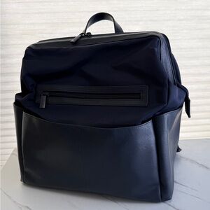 Navy Blue Beis back pack diaper bag
